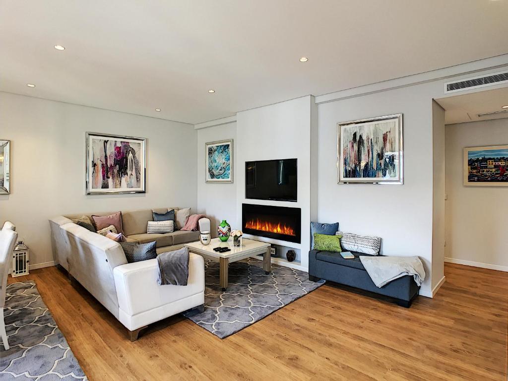 Paradise Apartment by MHM room 6